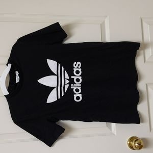 Adidas Black t-shirt